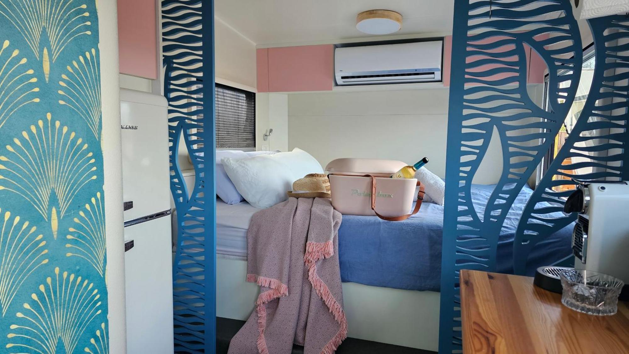 Cozy Seaview Glamping Caravan HaBonim エクステリア 写真